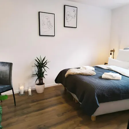 Kaiserin Sisi Fuer Bis Zu 6 - Arbeitsplatz, Badewanne, Parkplatz, Waschmaschine Dinkelsbühl Extérieur photo