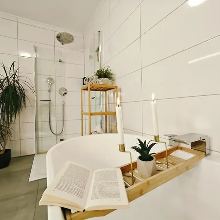 Kaiserin Sisi Fuer Bis Zu 6 - Arbeitsplatz, Badewanne, Parkplatz, Waschmaschine Dinkelsbühl Extérieur photo